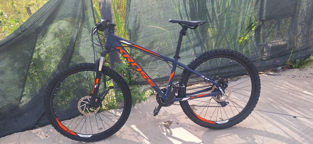 Vând bicicletă Kross Hexagon 3.0