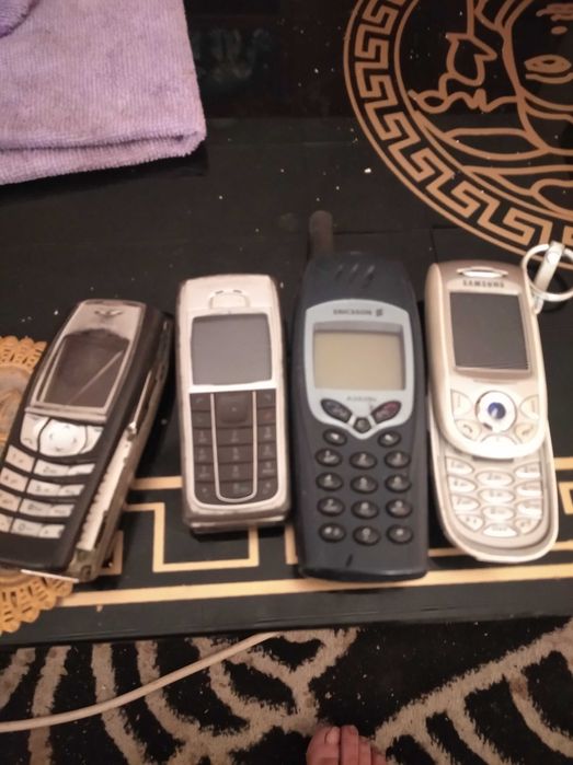 Телефони , които са за колекции