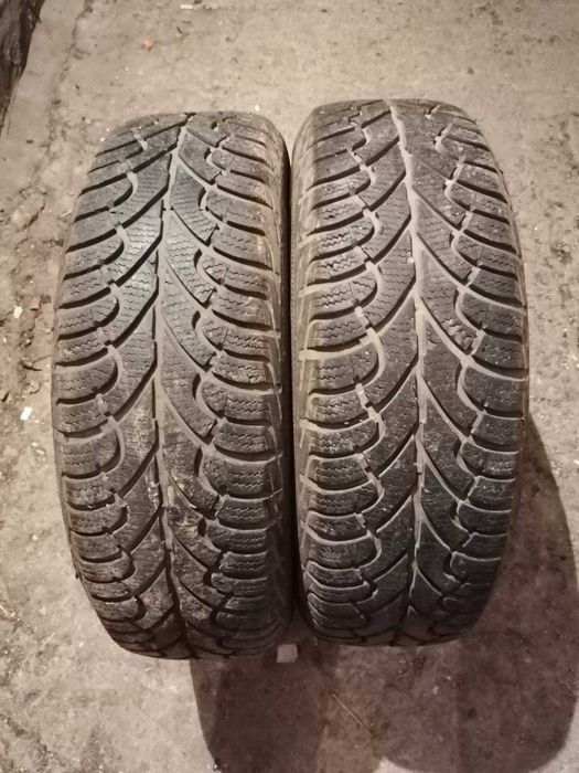 Продавам 2 броя зимни гуми 185.65.15 дот 2019 FULDA