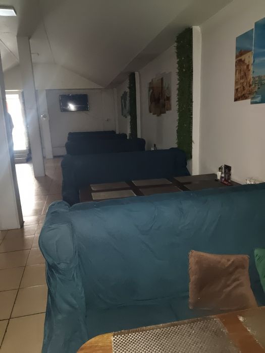 KAFE bar uchun DIVANlar sotilad