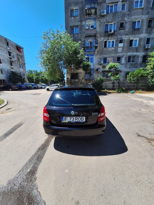 SKODA Fabia 2011 — imagine 4