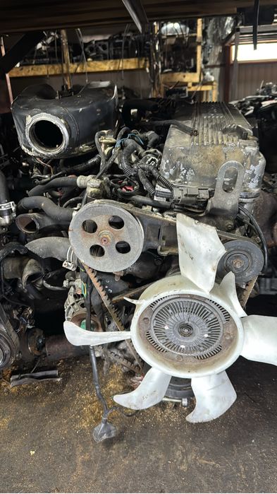 Двигатель Nissan Terrano 2.4 KA24E