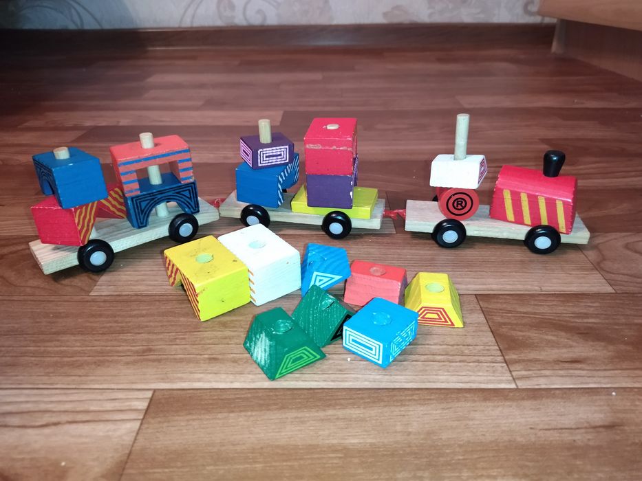 Продам развивающие игрушки в хорошем состоянии