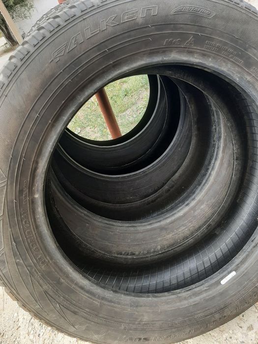 Продам шины 225/60/18 фалькер