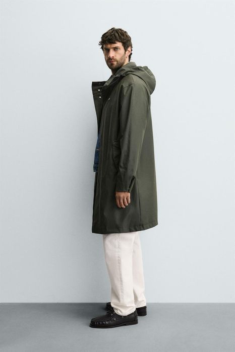 Прорезиненная парка с капюшоном