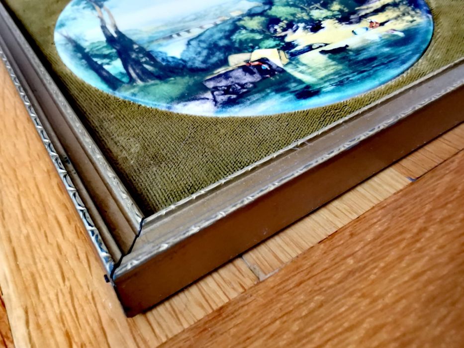 Картина миниатюра плакет 2бр антикварна керамика ръчно рисувани рамки