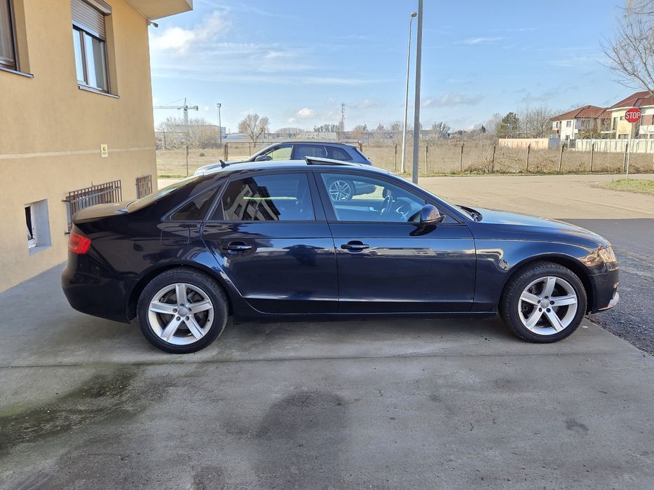 Audi A4 2.0 Tdi / Piele/ Trapa/ Plafon Instelat/