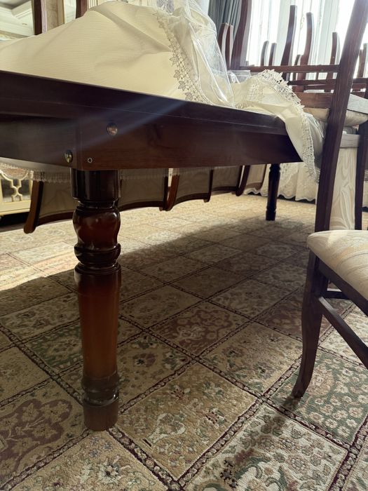 Срочно продам стол