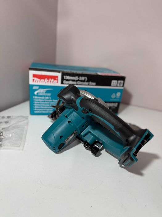 Makita DSS501Z - Fierastrau circular 136x20 mm
