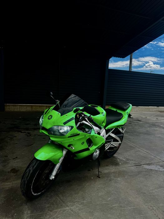 Yamaha Yzf R6 600cc