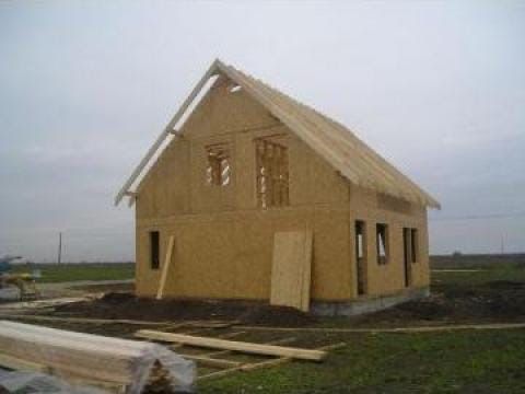 construim căsuțe din lemn