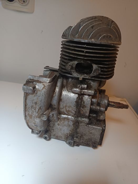 Motor moped ,bicicleta 80 cc³