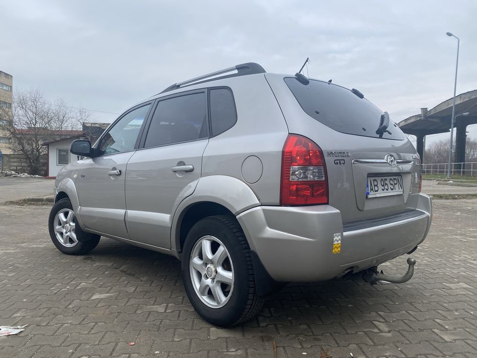 Hyundai Tucson 4x4 motor 2L 140cp diesel