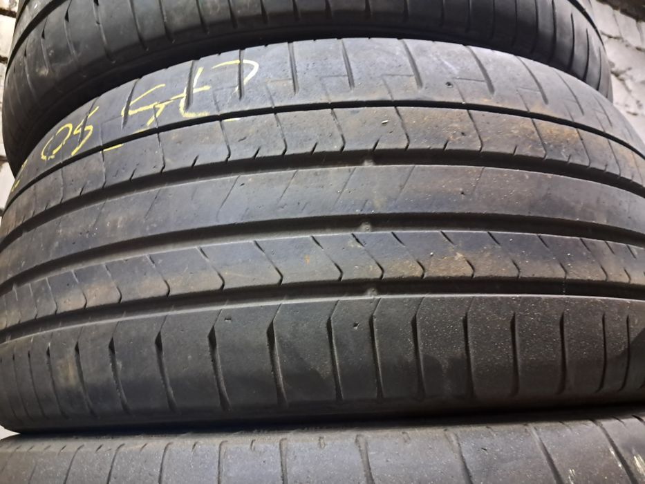 Anvelope second vara 315 35 R22/275 40 R22 Pirelli Bmw X7