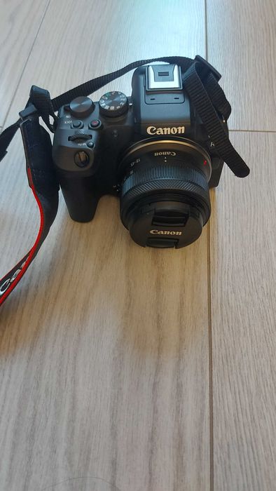 Canon eos r10 в отличном состоянии