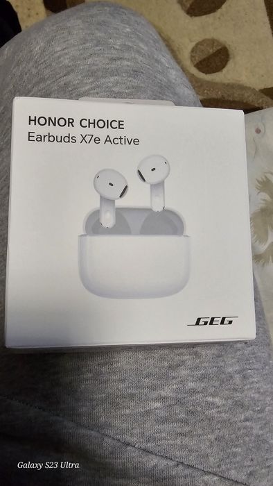 Casti wireless Honor X7e, alb, bluetooth 5.3, autonomie 8 ore,