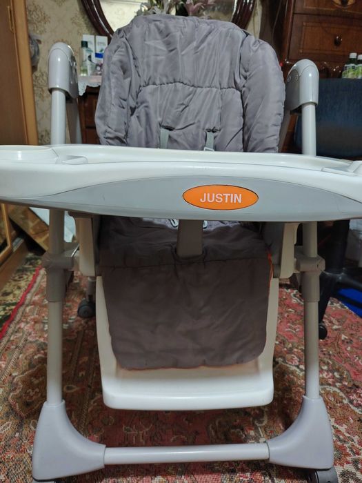 Детский стульчик для кормление