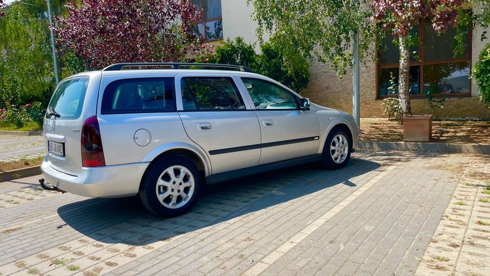 OPEL Astra 2005 — imagine 3