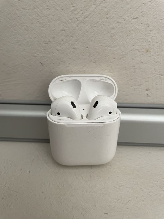 Apple Airpods 1 Слушалки