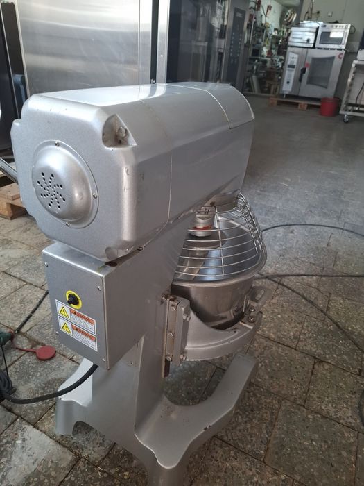 Mixer planetar profesional