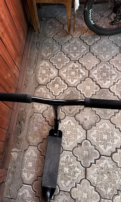 Трюковой самокат longway metro