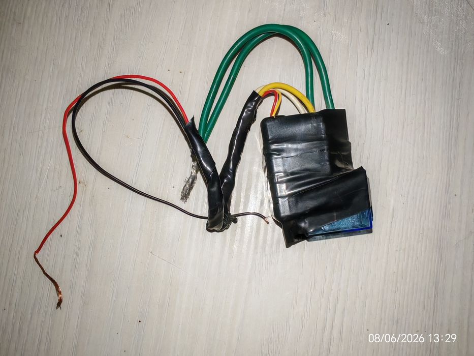 Продам GPS на машину