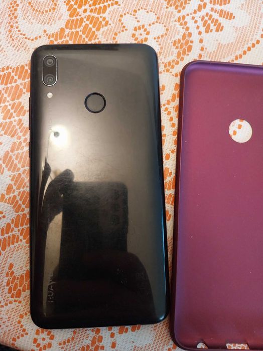 Продава се Huawei 2019