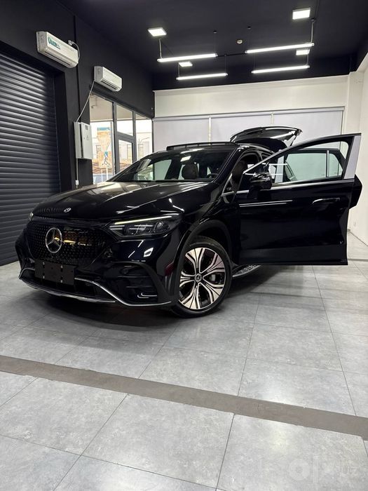 Мерседес Бенз EQE 500 SUV