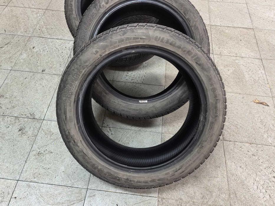 Зимни гуми 245/45/18- 90 лв