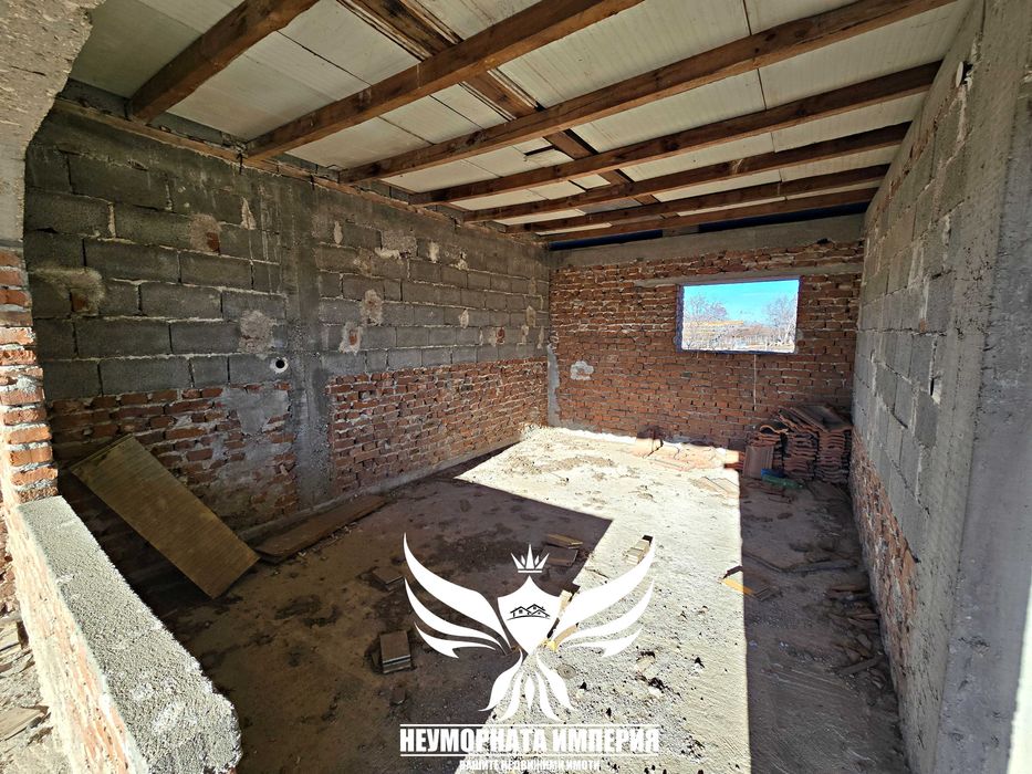 Продавам промишлен склад/цех/сграда 280РЗП парцел 1641кв село Болярци