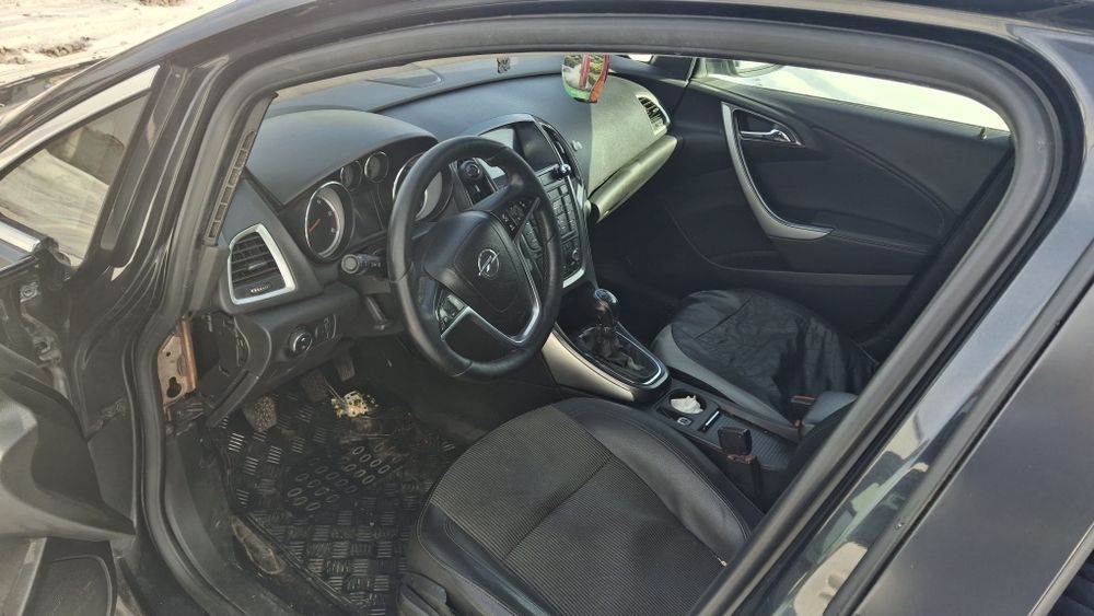 OPEL Agila 2014 — imagine 4