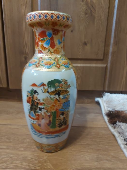 Няколко модела вази