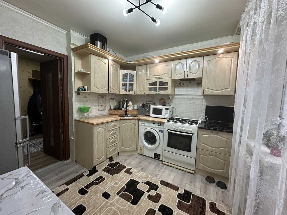 Продажа 3-комнатной квартиры хакимжанова