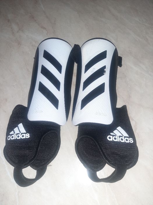 Tibiere Adidas copiii