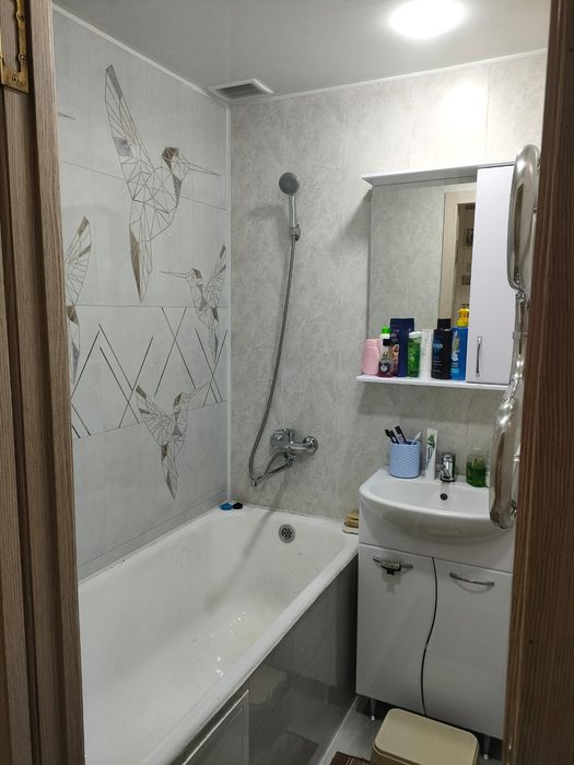 4- комнатная квартира