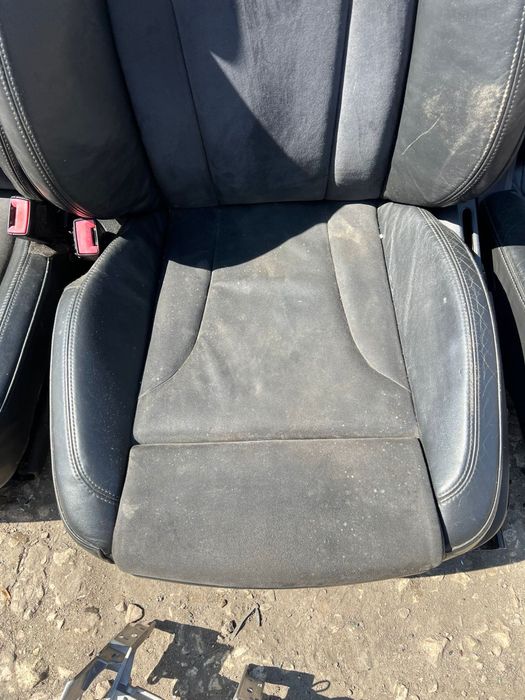 Салон за Ауди AUDI Q7 Sline кожа+алкантар Ел. 7места ном 110