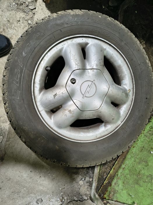 Зимни гуми 185/65/14