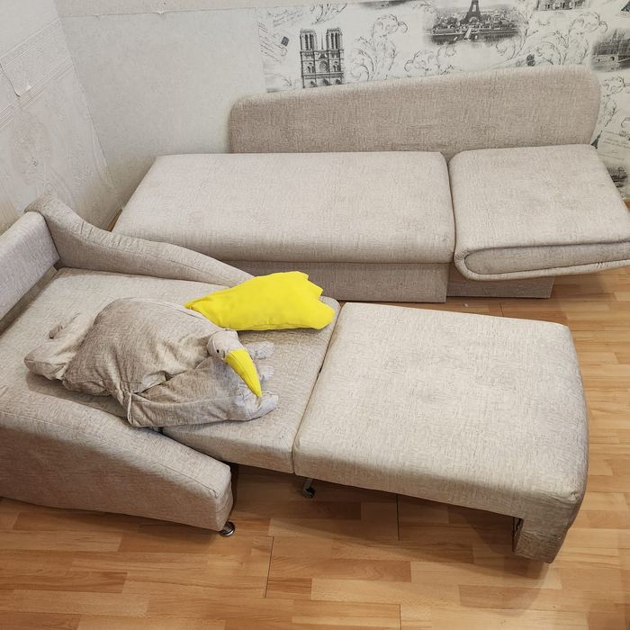 Продам кресло кравать и диван