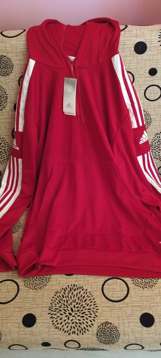 Vând hanorac Adidas