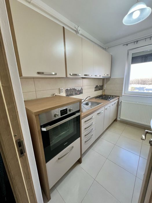 Inchiriez garsonieră bloc nou-cartier Eremia