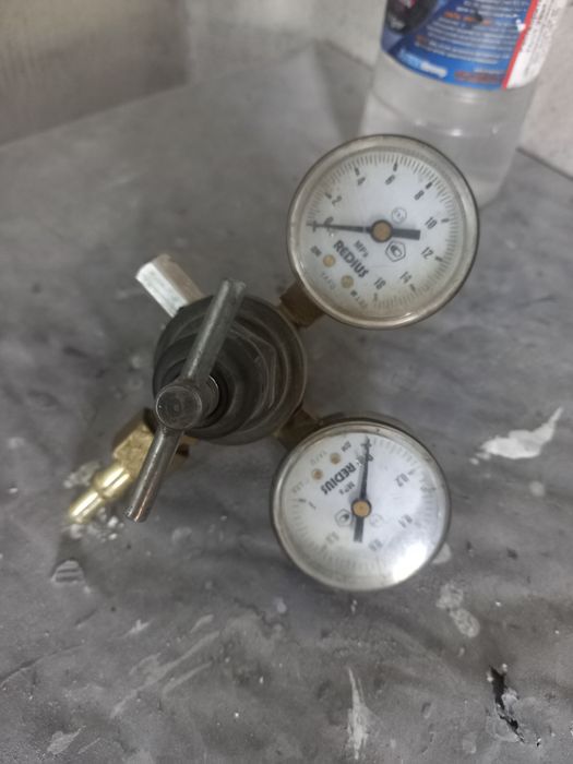 сварочно-газовый редуктор