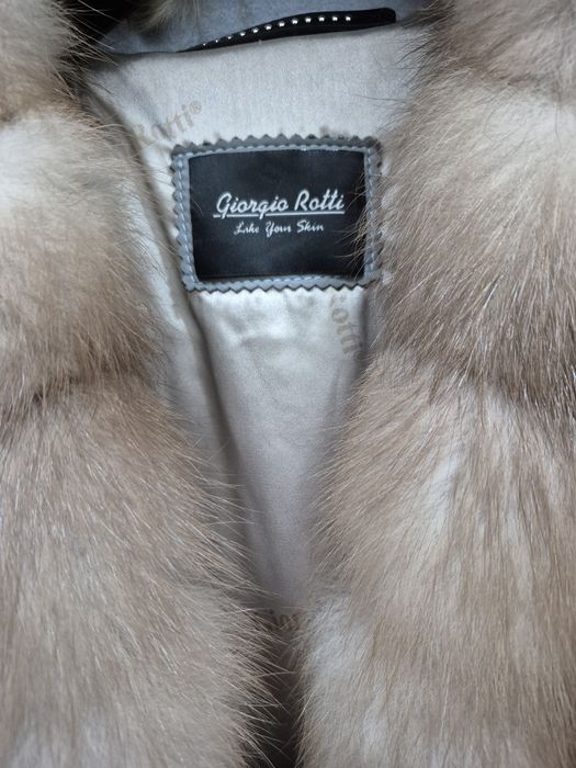 Продам турецкое пальто в отличном состоянии