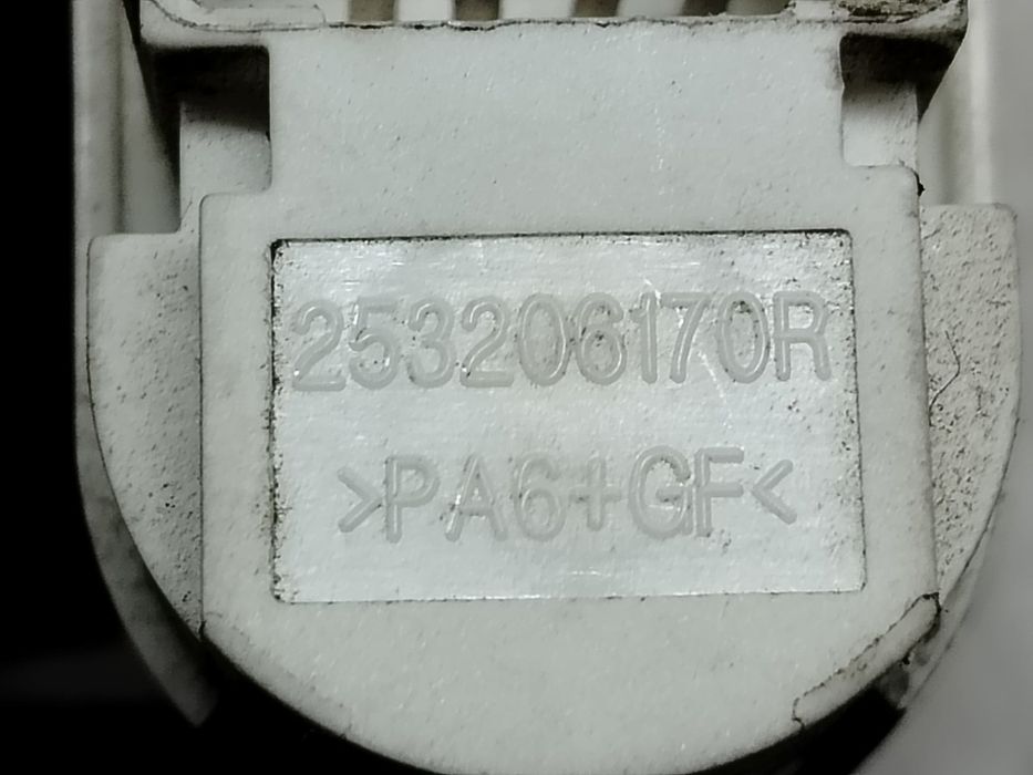 Comutator lumini frana 253206170r Dacia Duster 1 (2010 - 2013)