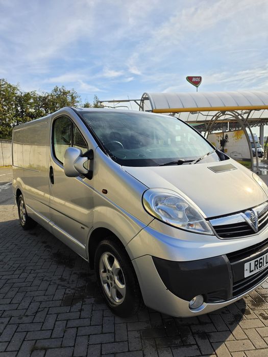 OPEL Vivaro 2011 — imagine 2