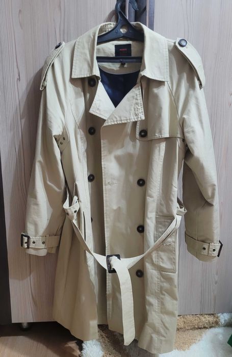 Плащ. (Тренч) новый