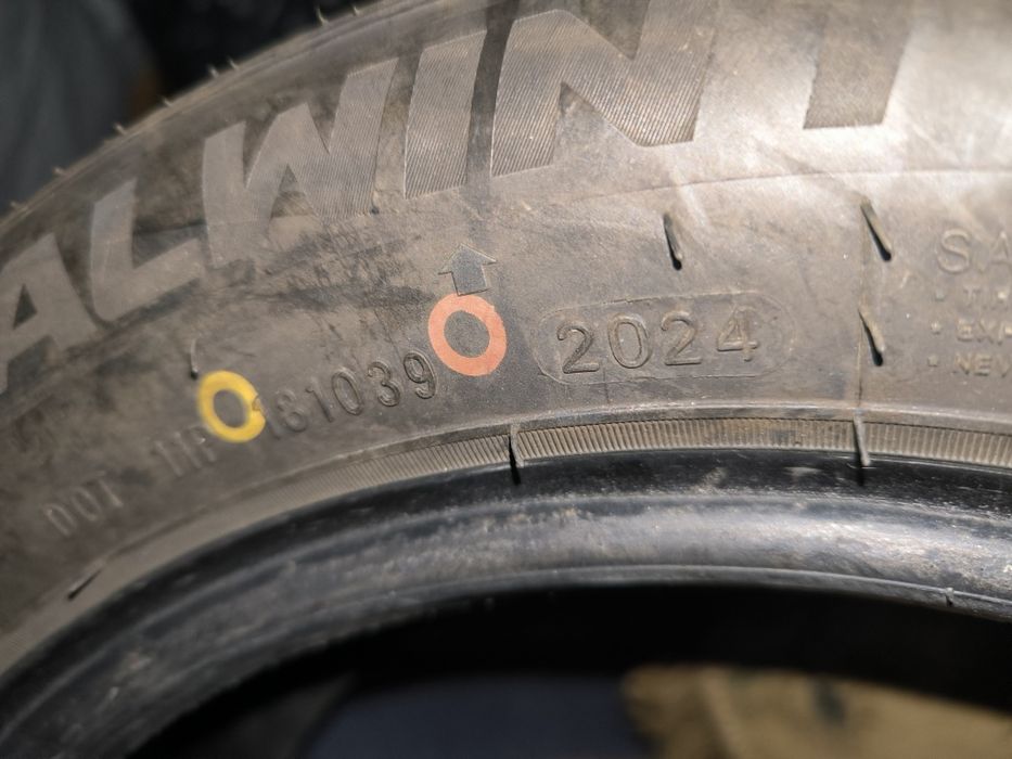 185 55 r15 2024 și 2018