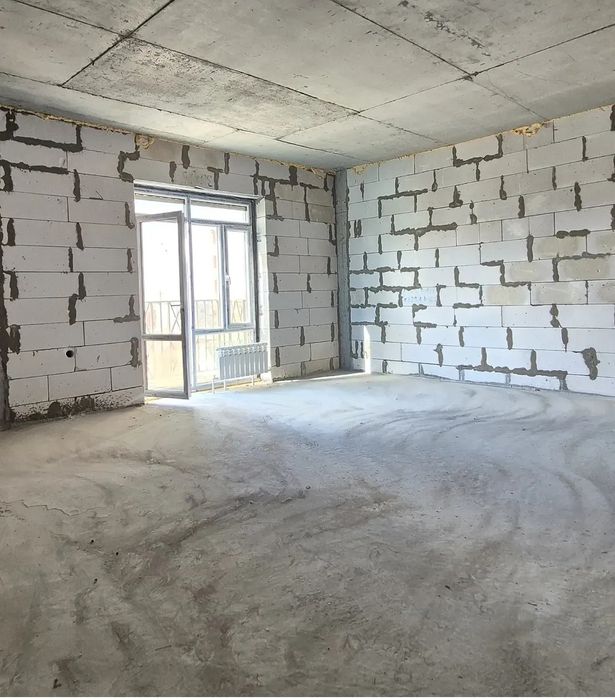 Продаётся  Атырау ЖК "AYSANA" 2-х ком кв