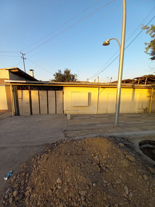 Yo'li yuzida uy sotiladi 3.6 sotik