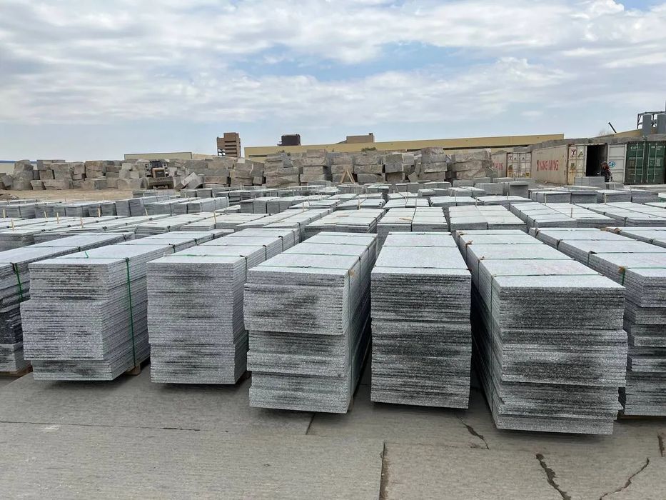 Гранит Травертин Каменный ковёр бордюры Брусчатка вибропресованные