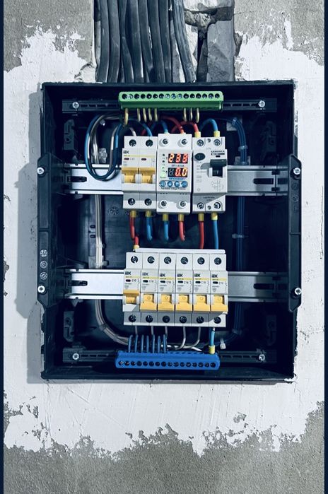 Электрик қызметі / Услуга электрика